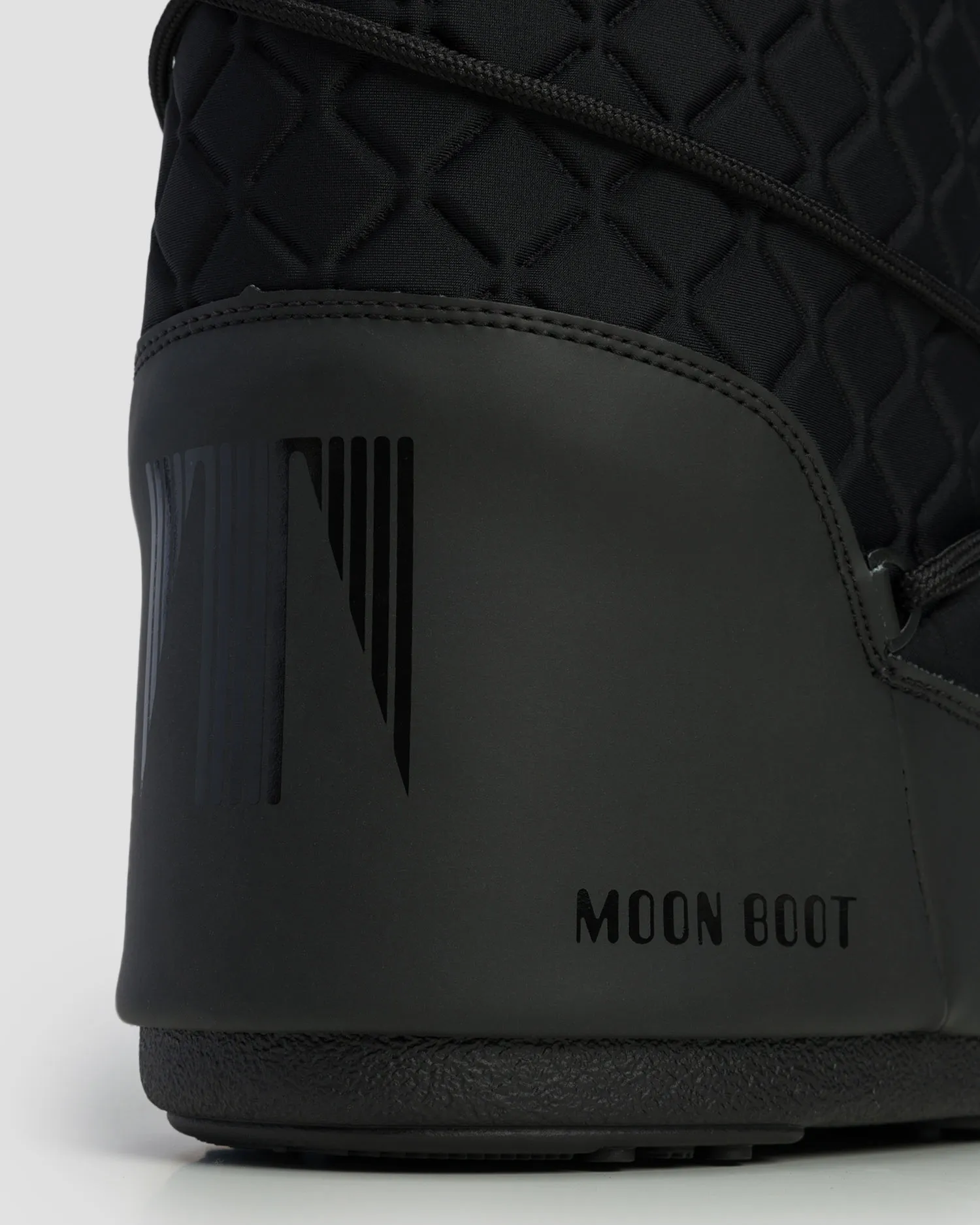Women's black snow boots Moon Boot Icon Quilt 80D1402930-n001